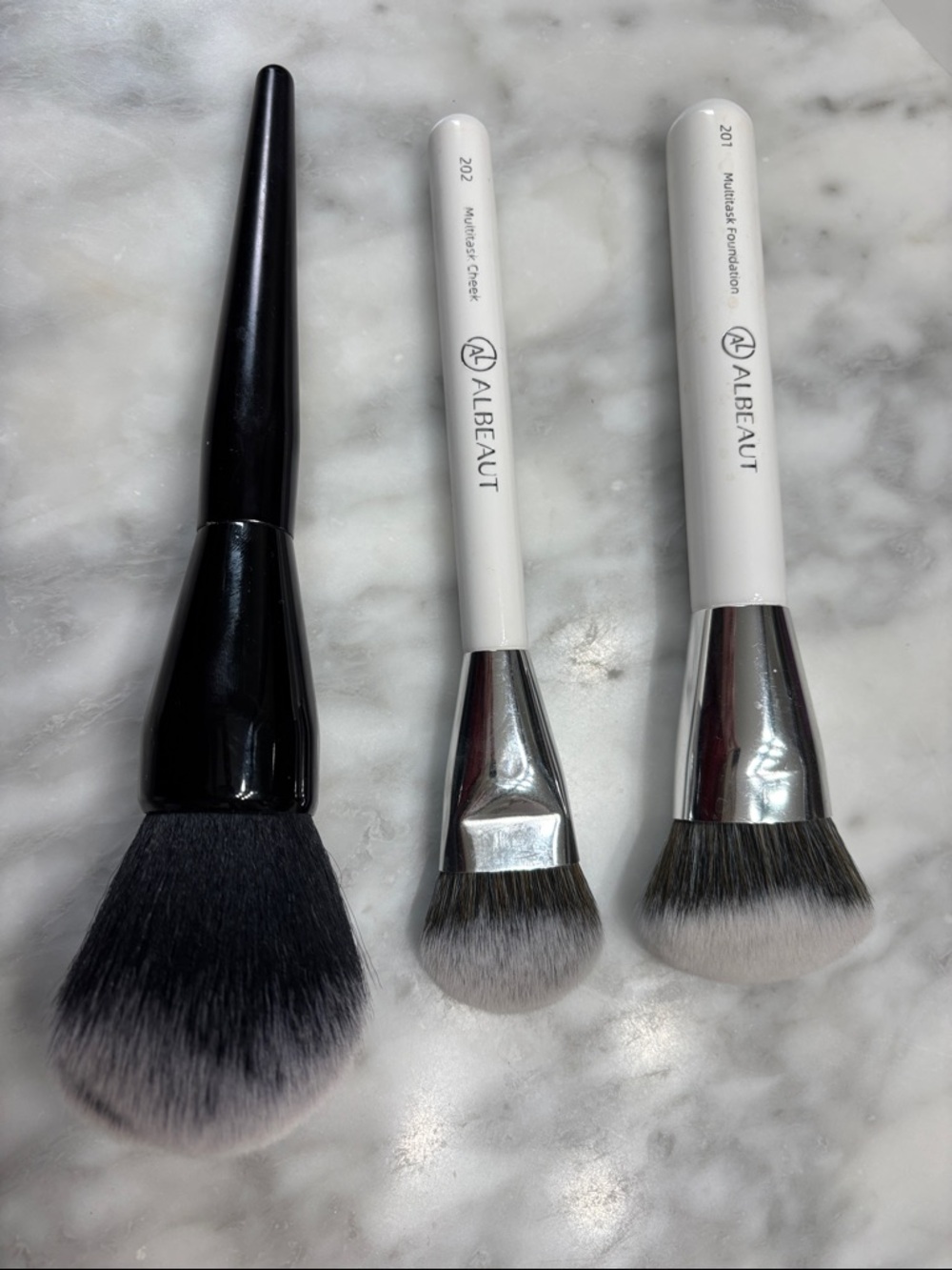 Al Beaut White and Black Makeup Brush Set - Powder, Cheek & Foundation Brushes